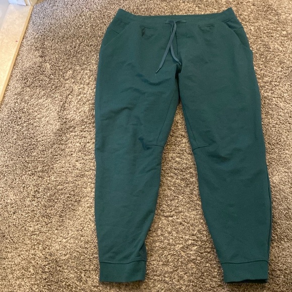 Lululemon womens XXL jogger sweatpants - green - great condition - Picture 1 of 6